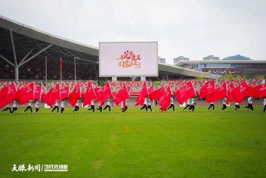 他强调;从虚无起的故事更需要有文化系统的美术表达，用巧妙的、非常东方的场景设计和视觉细节来建构想象